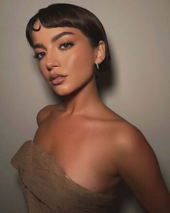 Isabela Merced