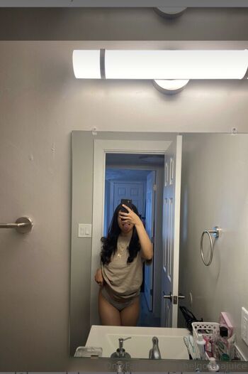 Full leaked Isabelgotthajuice private onlyfans photo
