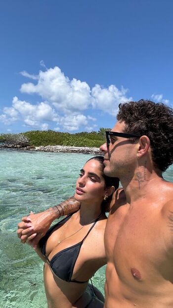 Full leaked Isabella ladera private onlyfans photo