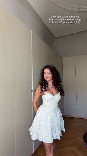 Full leaked Ischtar isik page private onlyfans photo