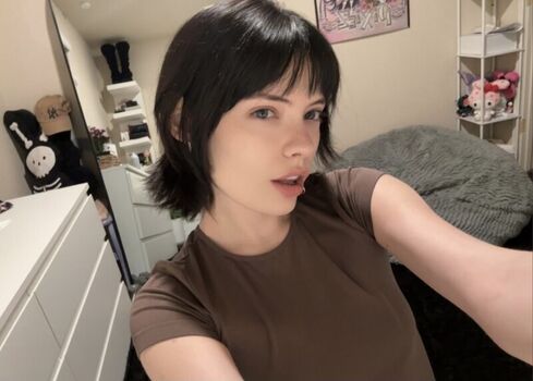 Full leaked Isizzly private onlyfans photo
