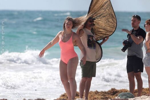 Full leaked Iskra lawrence page private onlyfans photo