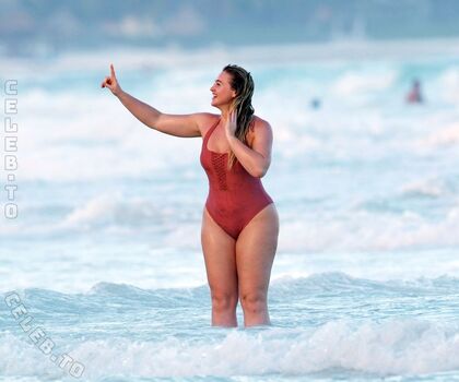 Full leaked Iskra lawrence page private onlyfans photo