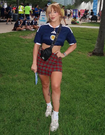 Full leaked Isla dawn private onlyfans photo