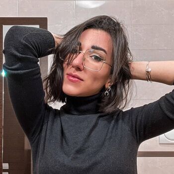 Full leaked Italian girls page private onlyfans photo