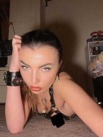 Full leaked Itsangelraven page private onlyfans photo