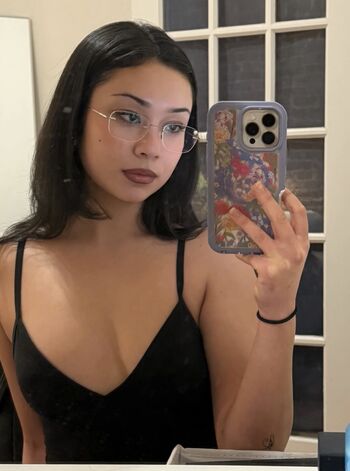 Full leaked Itsblythedavis private onlyfans photo