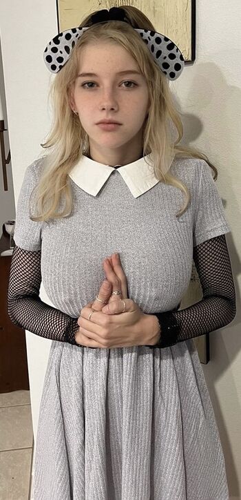 Full leaked Itsbumblebea private onlyfans photo