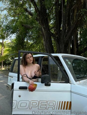 Full leaked Itscarlyjane  page private onlyfans photo