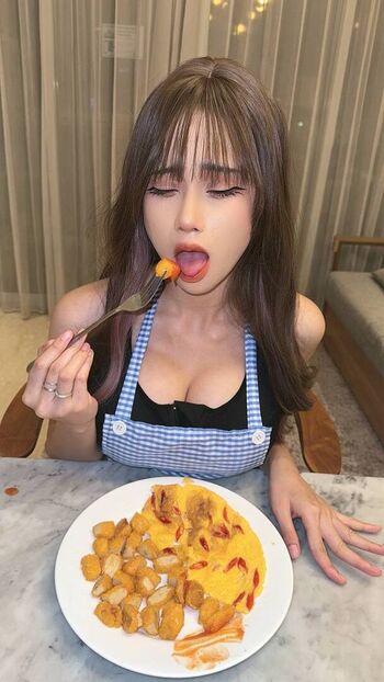 Full leaked Itsch y private onlyfans photo