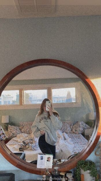 Full leaked Itsjulesra page private onlyfans photo