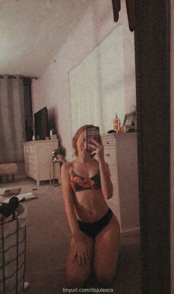 Full leaked Itsjulesra private onlyfans photo