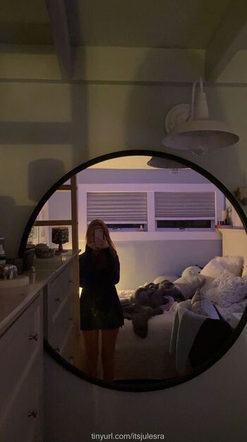 Full leaked Itsjulesra private onlyfans photo