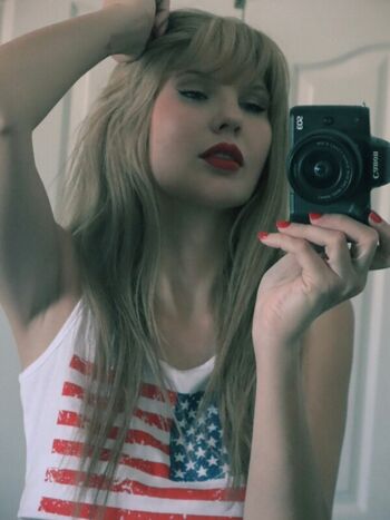 Full leaked Itsjustblondie private onlyfans photo