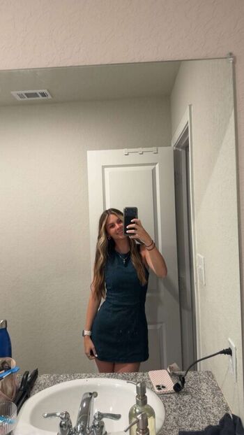 Full leaked Itslexismith private onlyfans photo