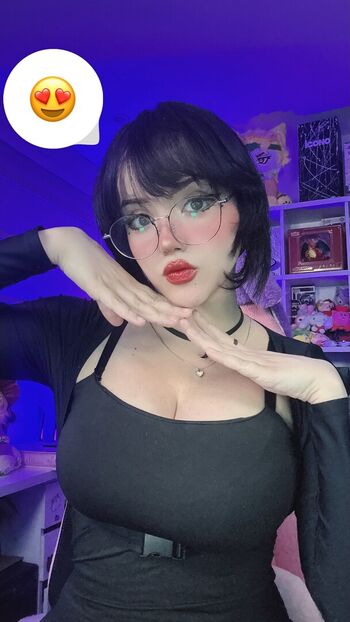 Full leaked Itsmidna private onlyfans photo