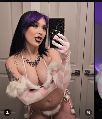 Full leaked Itsqueenmanda private onlyfans photo