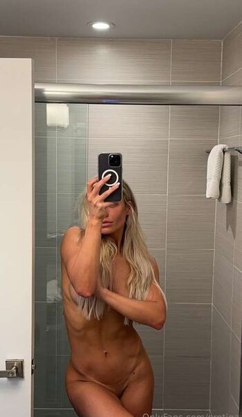 Full leaked Itsyagirldeemarie private onlyfans photo