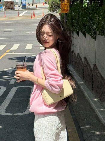 Full leaked Itzy all in us page private onlyfans photo