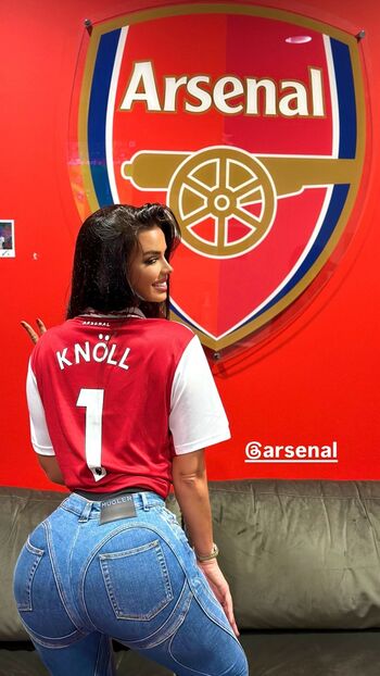 Full leaked Ivana knoll page private onlyfans photo