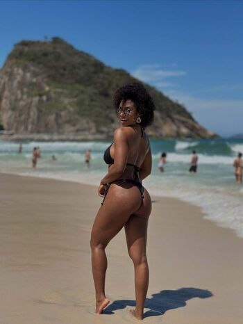 Ivi Pizzott