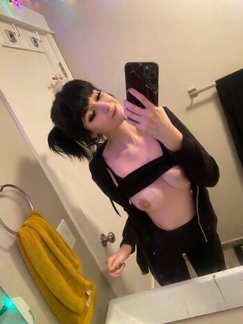 Full leaked Ivy aura private onlyfans photo