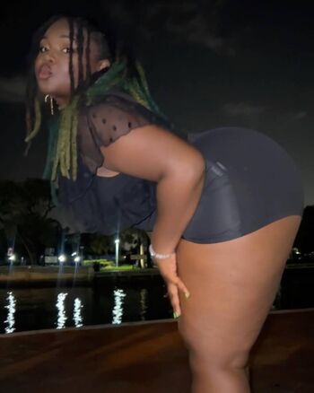 Full leaked Ivy dean private onlyfans photo