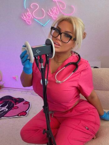Full leaked Ivysky private onlyfans photo