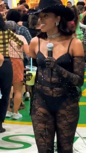 Full leaked Iza cantora private onlyfans photo