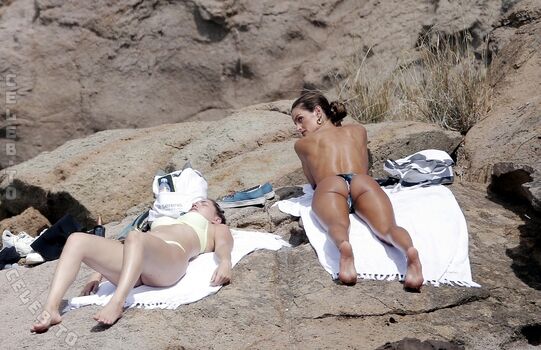 Full leaked Izabel goulart page private onlyfans photo