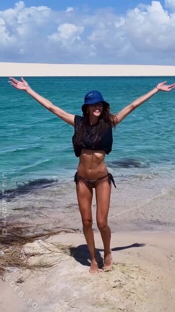 Full leaked Izabel goulart page private onlyfans photo