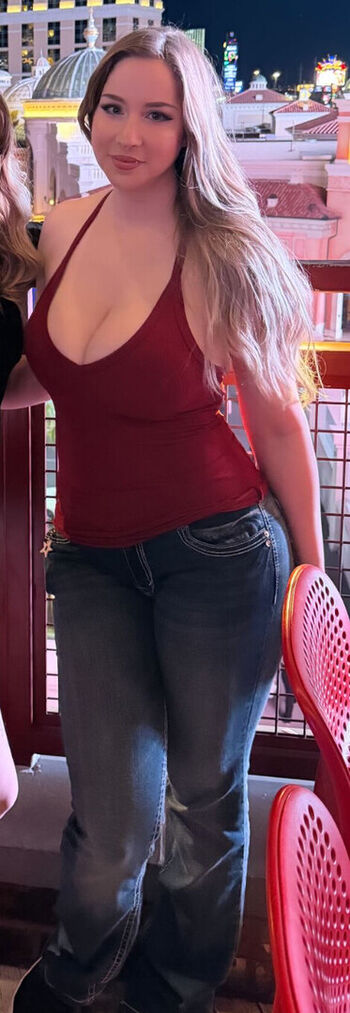 Full leaked Izzy g private onlyfans photo