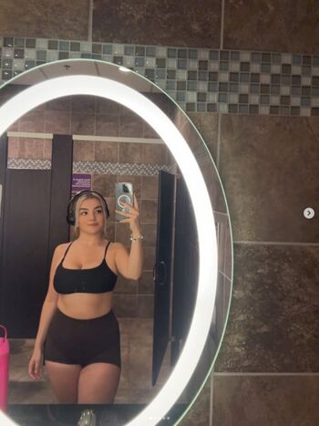 Full leaked Jackiee private onlyfans photo