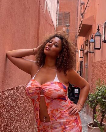 Full leaked Jade yourbestiee private onlyfans photo