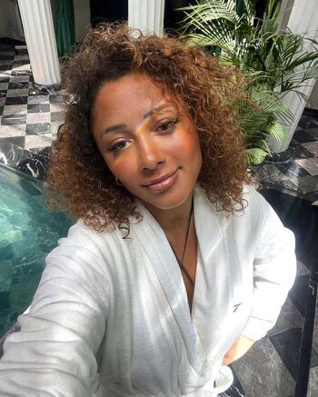 Full leaked Jade yourbestiee private onlyfans photo