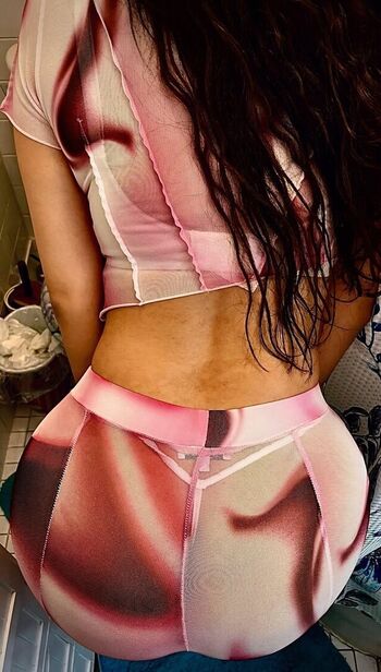 Full leaked Jadeli rosa  page private onlyfans photo