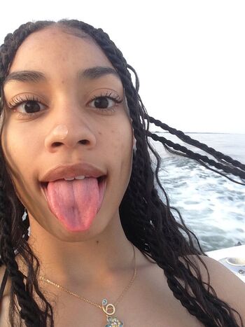 jadynvlz