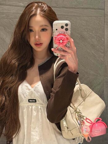 Full leaked Jang won young page private onlyfans photo