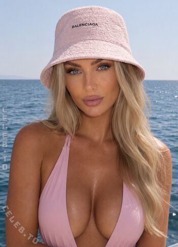 Janine Pink