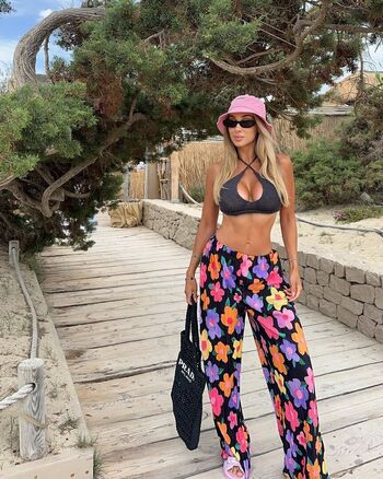 Full leaked Janine wiggert page private onlyfans photo