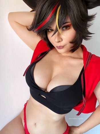 Jannet In Cosplay
