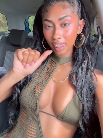 Full leaked Jasmine chola private onlyfans photo