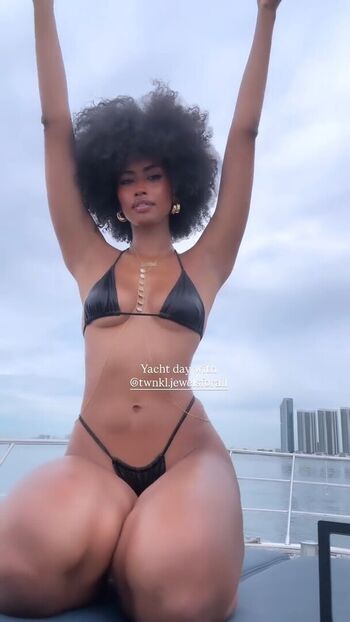 Full leaked Jasmine chola private onlyfans photo