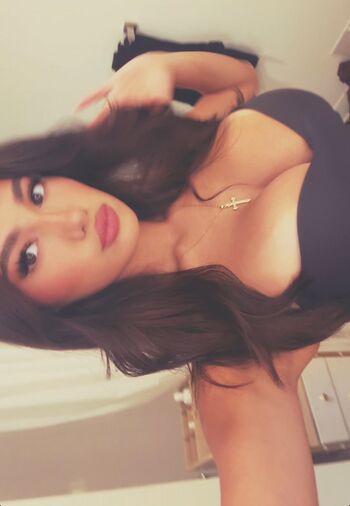 jasmine_lillyyyy