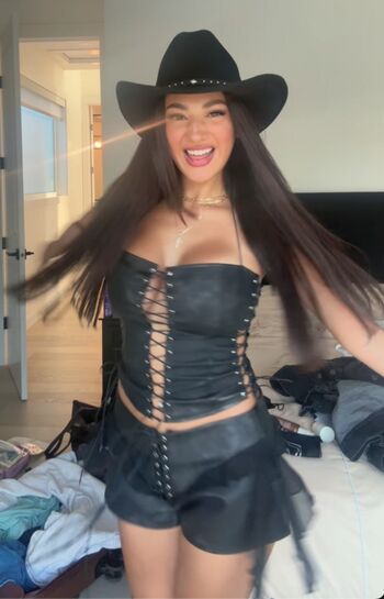 Full leaked Jasmine lillyyyy private onlyfans photo