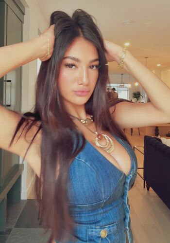 Full leaked Jasmine lillyyyy private onlyfans photo
