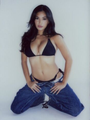 Full leaked Jasmine lillyyyy  page private onlyfans photo