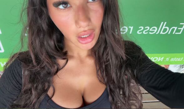 Full leaked Jasmine lillyyyy private onlyfans photo