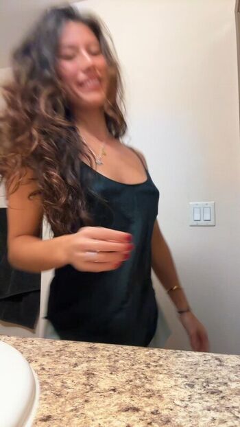 Full leaked Jasmine yi private onlyfans photo