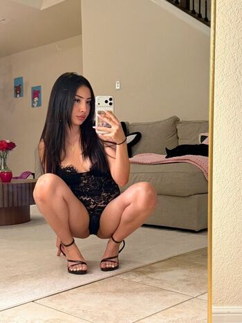 Full leaked Jasminealyahh private onlyfans photo